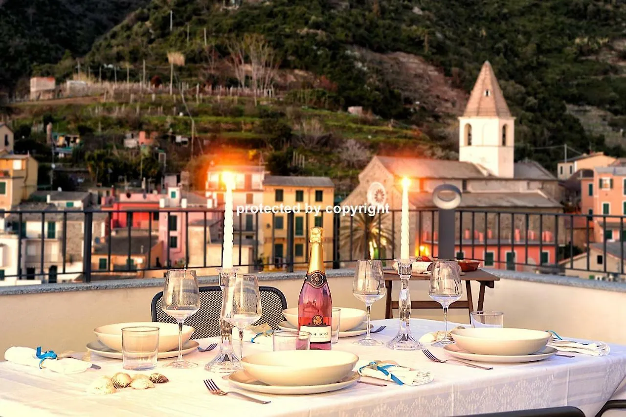 Luxury Penthouse Sea View Villa Corniglia